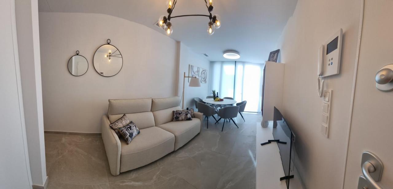Modern And Cosy Apartment Close To The Beach Torrevieja Exterior photo