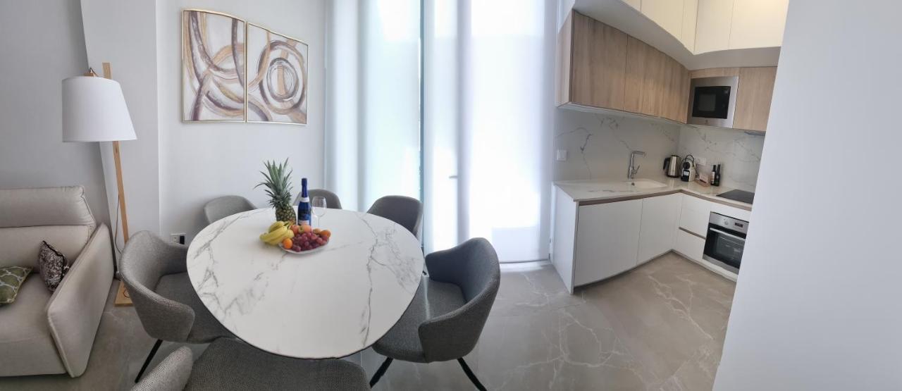 Modern And Cosy Apartment Close To The Beach Torrevieja Exterior photo