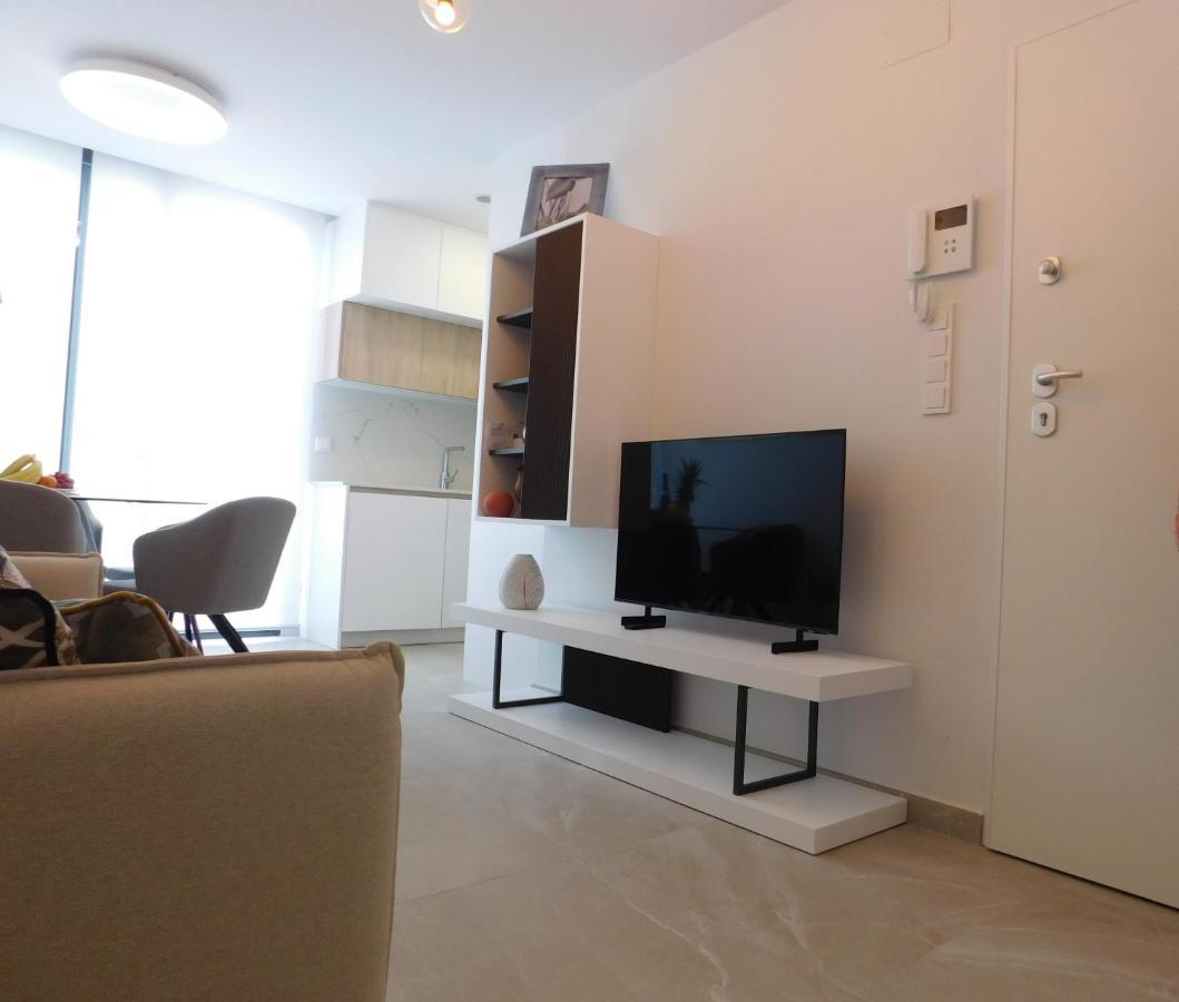 Modern And Cosy Apartment Close To The Beach Torrevieja Exterior photo