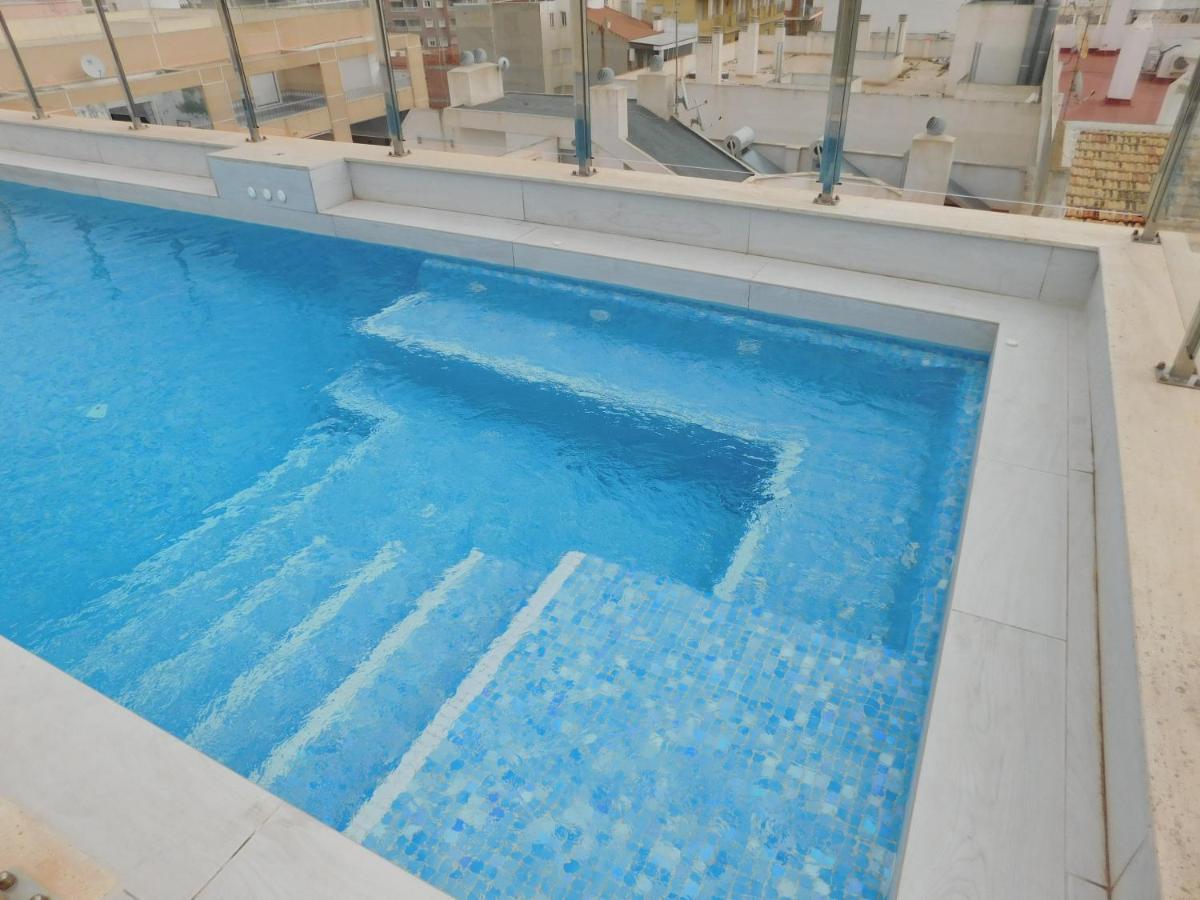 Modern And Cosy Apartment Close To The Beach Torrevieja Exterior photo